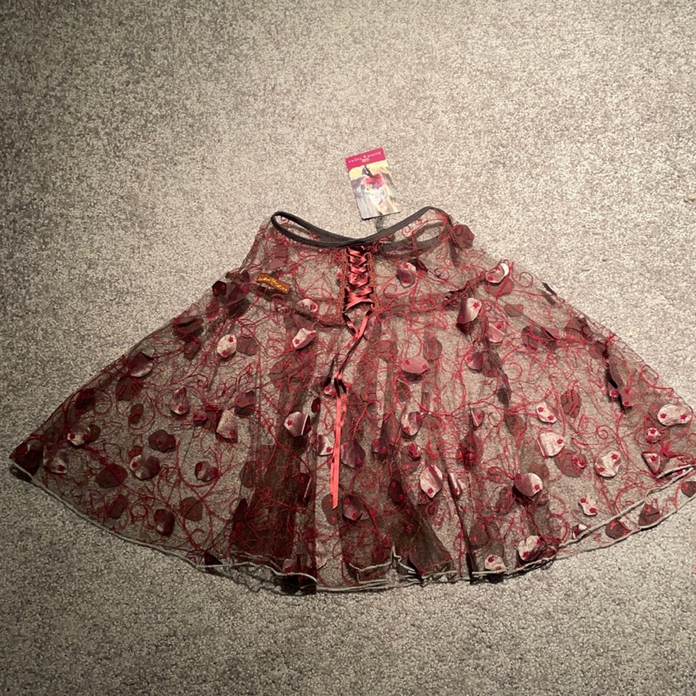 NWT Roma e Toska Girls size 10 & 12 Unique Skirt